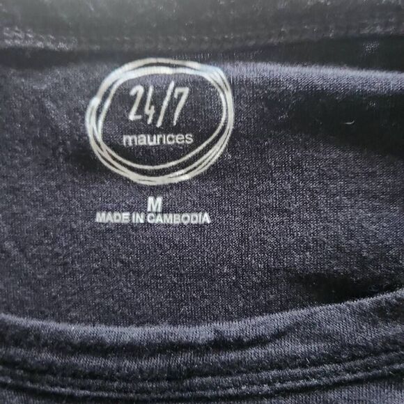 E59 Maurices 24/7 minimalist long-sleeved black t-shirt - Picture 5 of 6